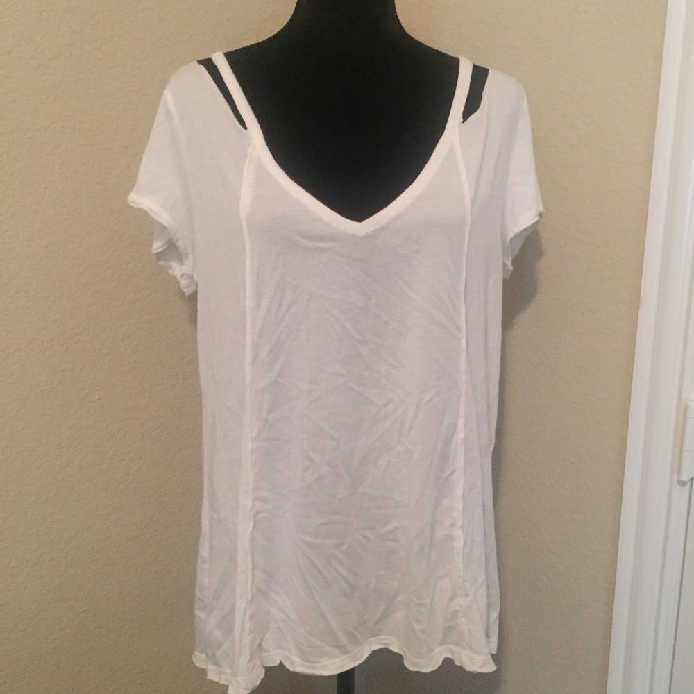 Melrose and Market Tee